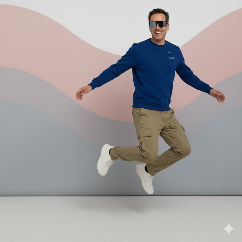 Sweatshirt Eyes are on Record - Royal Blue - Unisex